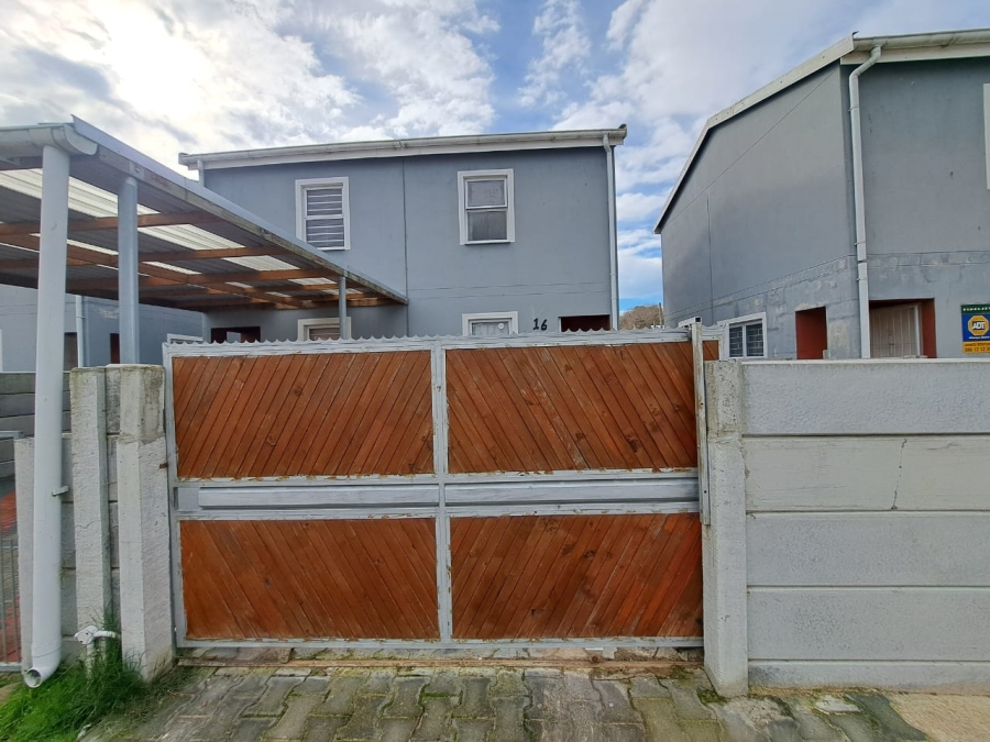 2 Bedroom Property for Sale in Electric City Western Cape